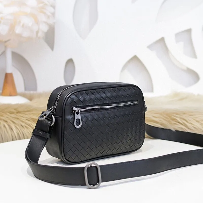 All categories 💚 Top version men’s bags 💚 BV 2024 new BV crossbody bag
